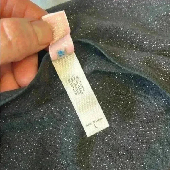 Victorias Secret Shimmer Cami - Picture 3 of 4